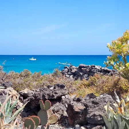 Luxe Punta Mujeres Sea Views! شقة Haría